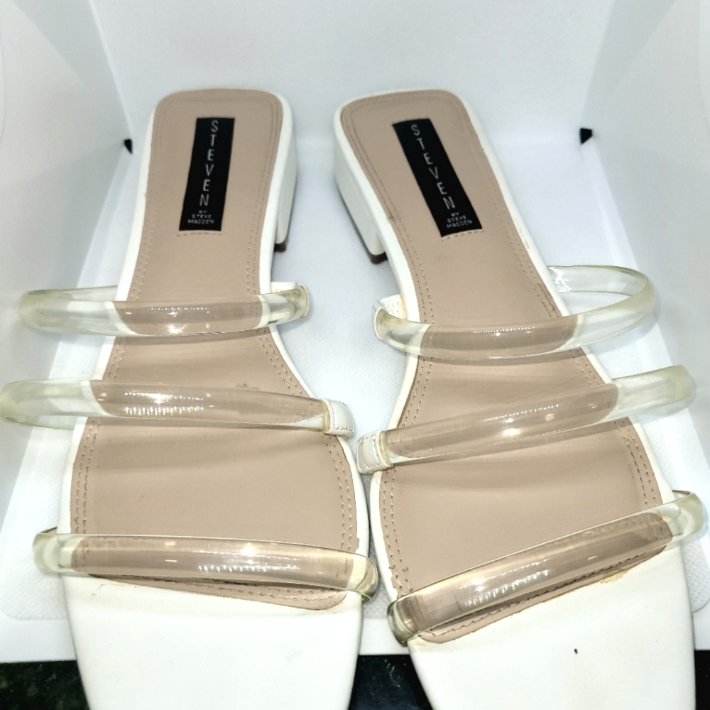 Steven Slipper Made By Steven Madden, White With Clear Straps, Size 11, F Small
